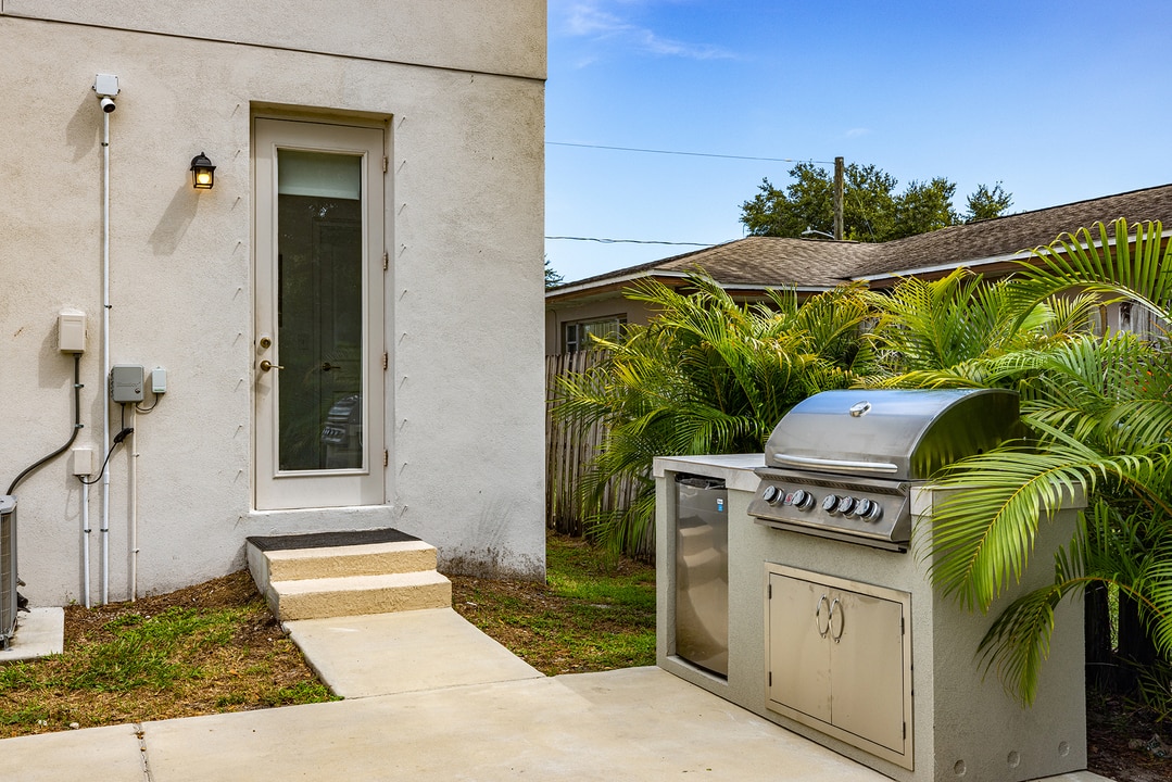 Property p5 image 40